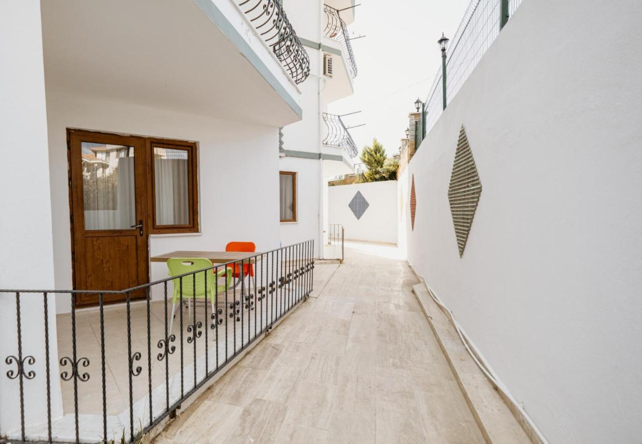 Azra Apart & Otel İmroz Exterior foto